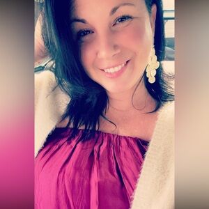 Meet your Posher, Joy